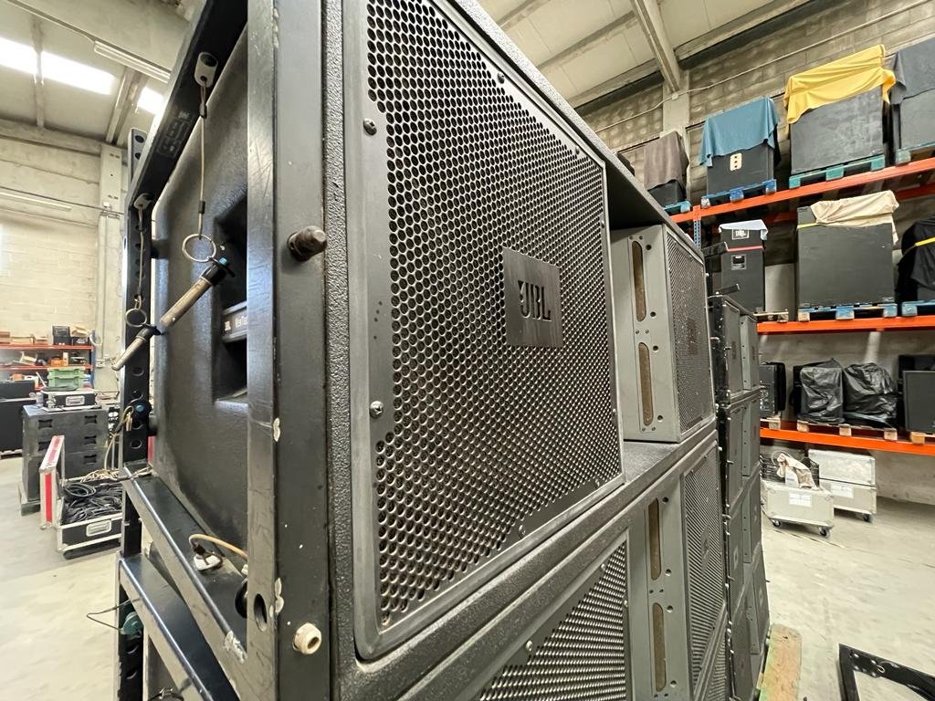 JBL VT4889 d'occasion